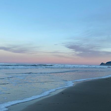 Seahorse Oceanfront Lodging Линкольн-Сити Экстерьер фото