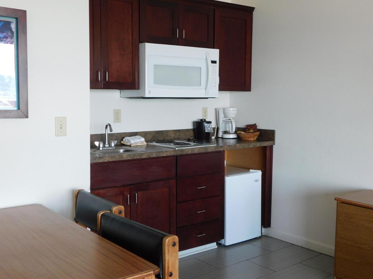 Seahorse Oceanfront Lodging Линкольн-Сити Экстерьер фото